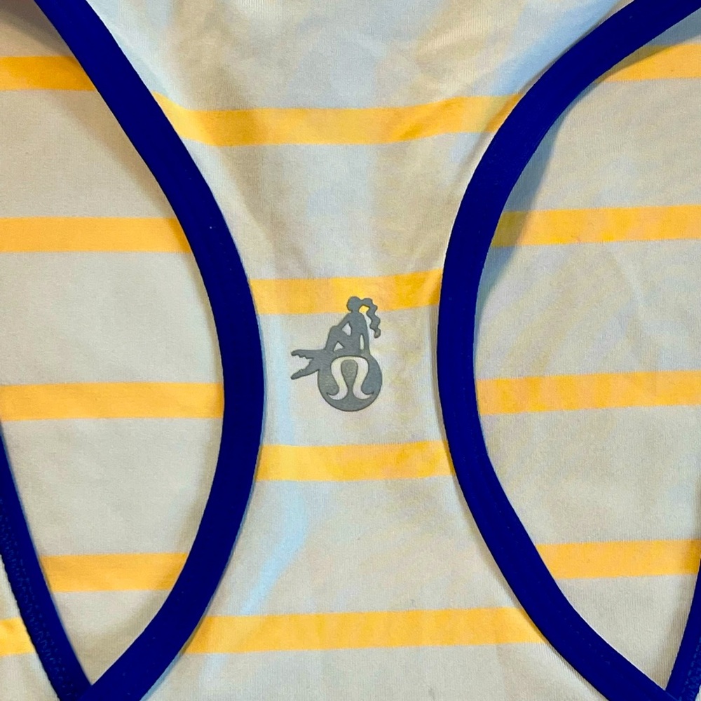 Rare lululemon Seawheeze 2013 Cool Racerback Size 6 in EUC, Cream/yellow/navy